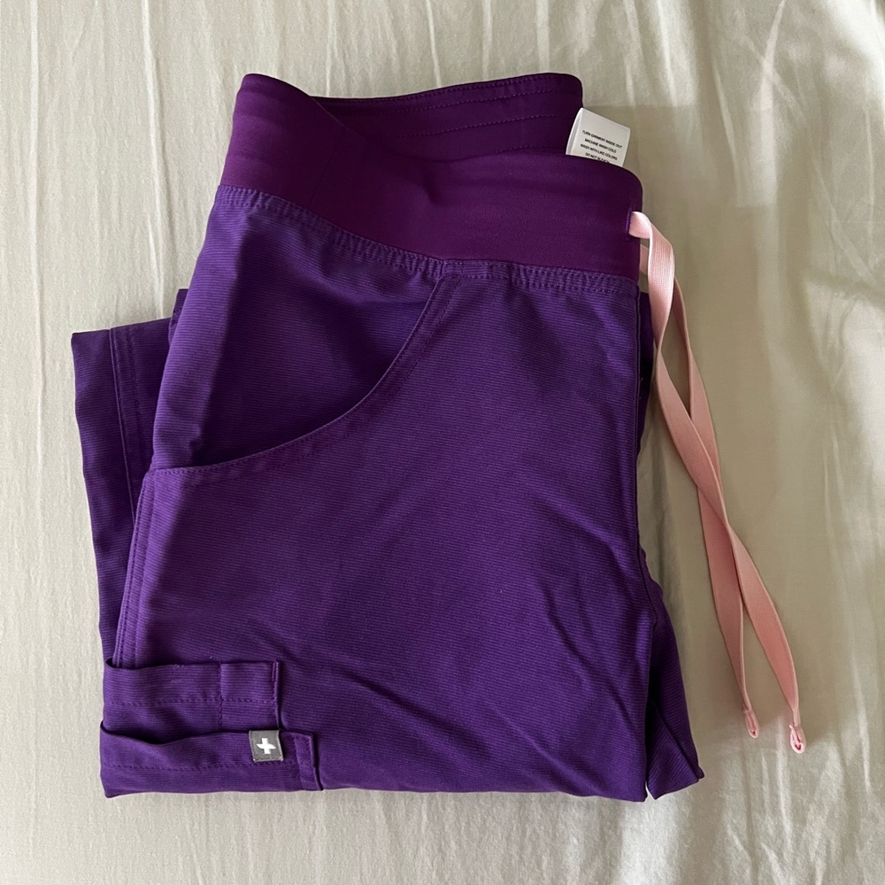 Figs Magic Purple Kade scrub pants XXS